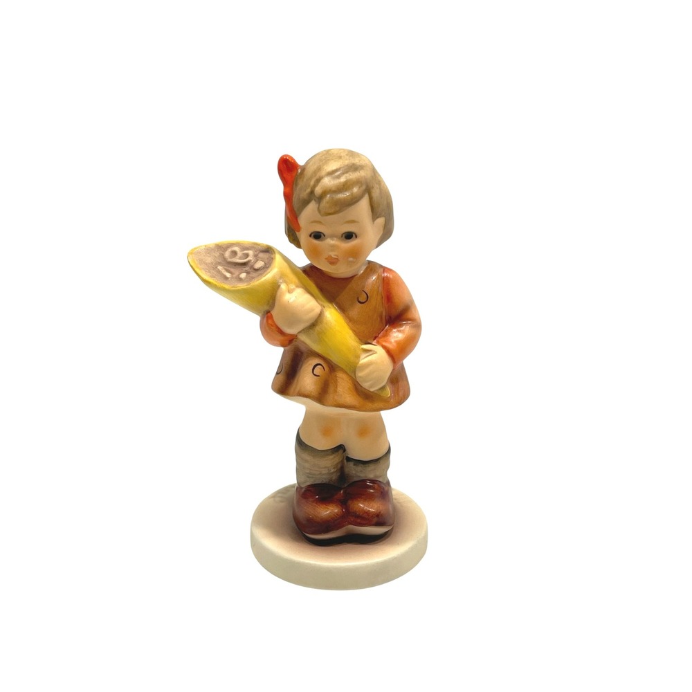 Hummel Goebel "A Sweet Offering" #549 Figurine TMK-7 Membership Year 1993/94
